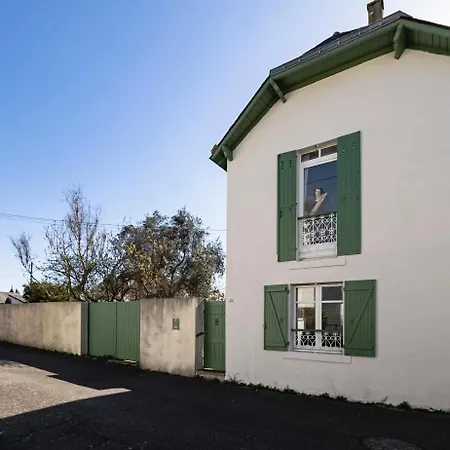 Casa de Férias Havre De Paix à 2 Pas Du Port - Maison