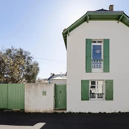 Havre De Paix A 2 Pas Du Port - Maison Le Croisic